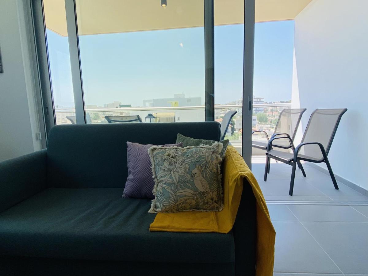 Silver Line 1-Bedroom Apartment In ラルナカ エクステリア 写真