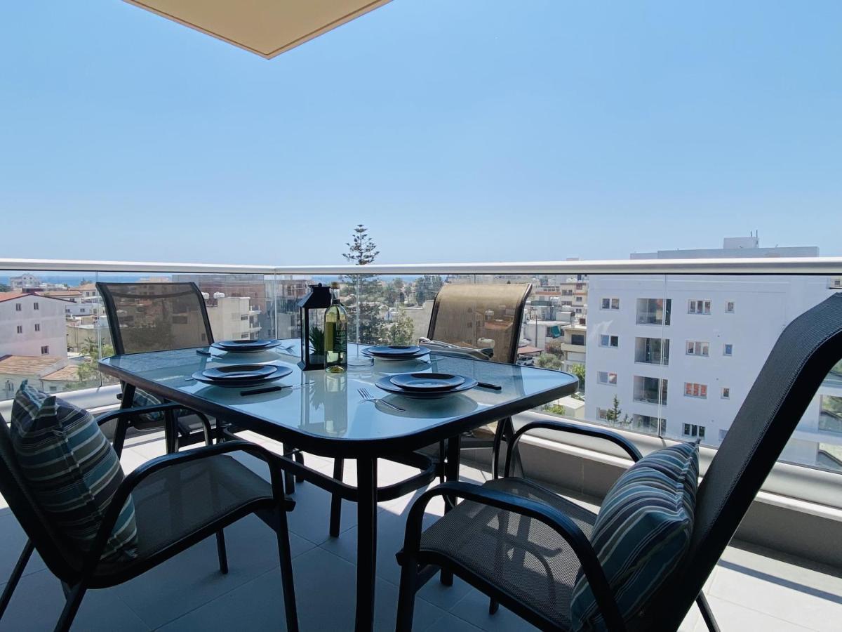 Silver Line 1-Bedroom Apartment In ラルナカ エクステリア 写真